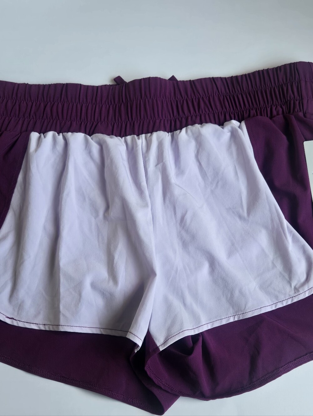 ZELLA Women's Two-Tone Purple Running Shorts with Light Inner Liner